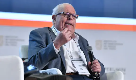 Julio Velarde advierte que leyes de aumento de gasto erosionan más las finanzas del Perú