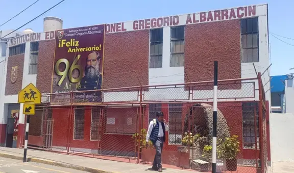 Padre denuncia que escolares asaltaron con arma a su hijo tras salir del colegio: le robaron el celular y lo golpearon