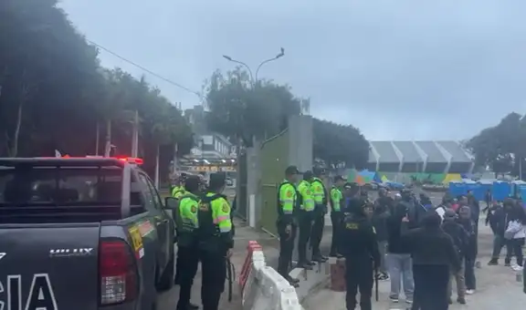 Pescadores artesanales y personal de la PNP se enfrentan en playa de Chorrillos durante desalojo