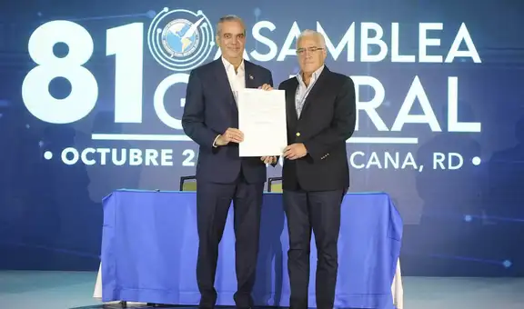 “Un gobierno que teme a la prensa, teme a la verdad”, advierte presidente Abinader en inauguración de la 81ª Asamblea SIP