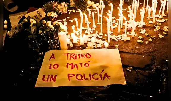 Familiares y amigos de Eduardo Ruiz realizaron vigilia en Plaza Francia tras ser asesinado por suboficial Luis Magallanes