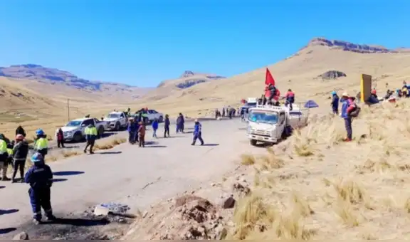 Cusco: mineros de Chumbivilcas bloquean el Corredor Vial Sur en medio de reclamos por formalización