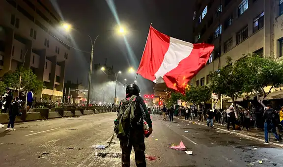 Brigadas de rescate, los salvavidas de las movilizaciones en Lima: "Salimos todos y regresamos todos"