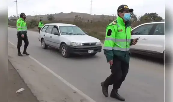 “Policía que esté al margen de la ley será expulsado de inmediato"