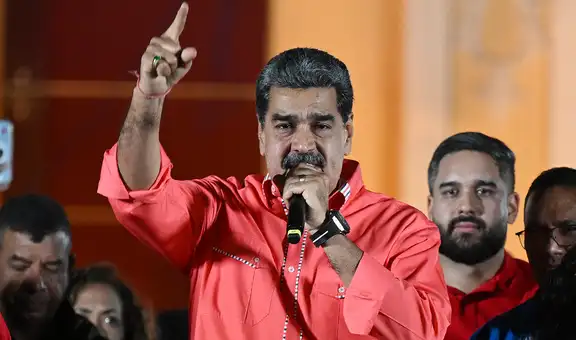 Maduro insiste en que presencia militar de Estados Unidos cerca de Venezuela busca un cambio de régimen