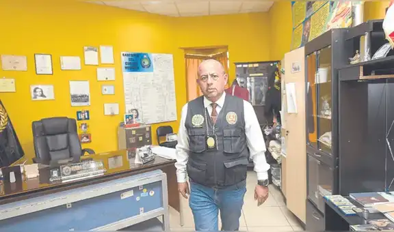 Denuncian plan para desprestigiar al coronel PNP Víctor Revoredo
