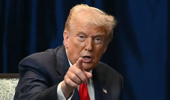 Trump promete un bono de US$2.000 para los estadounidenses financiado con los ingresos de los aranceles