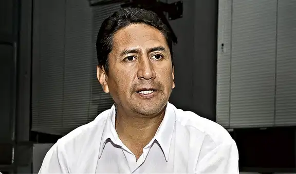 Vladimir Cerrón se aprovecha de la salud de un policía para exigir su libertad: "Lo opero si revisan mi situación judicial"