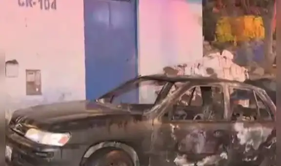 Delincuentes incendian auto de emprendedor en Independencia tras confundirlo con colectivero: grabaron el incidente para exigir cupos