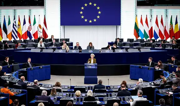 Eurocámara plantea definir en 16 años la edad mínima para el uso de redes sociales e inteligencia artificial