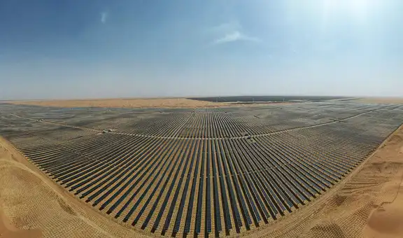 China quería generar más electricidad, pero en lugar de ello creó algo inesperado: un nuevo microclima