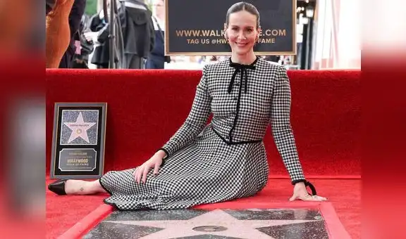 Sarah Paulson recibe su estrella en el Paseo de la Fama de Hollywood