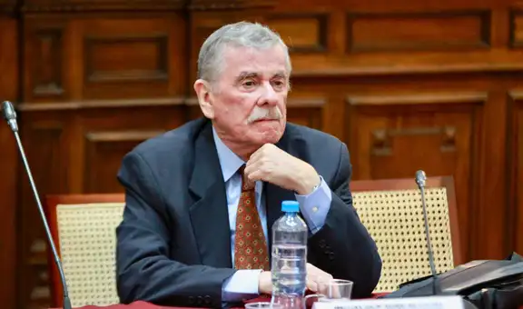 JNE limpia a Fernando Rospigliosi por uso indebido de cámara del Congreso en mitin de Keiko Fujimori