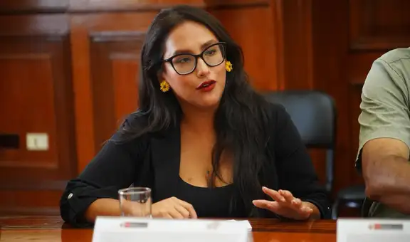 Indyra Oropeza: "El congresista Muñate, es irresponsable (...) no puede votar desde la desinformación"