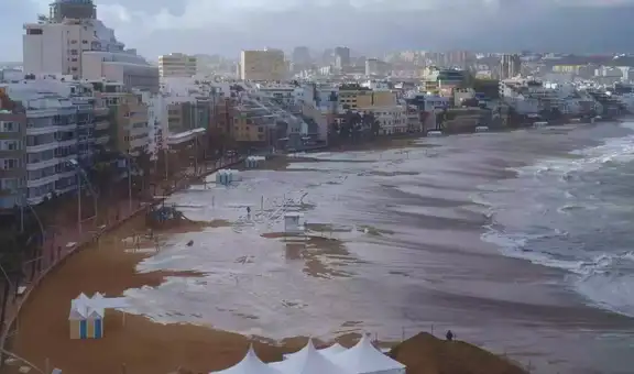 Borrasca Emilia pone en estado de alerta a las Islas Canarias y amenaza con causar olas de hasta 14 metros de altura