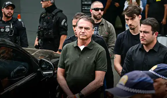 Supremo de Brasil niega arresto domiciliario a Bolsonaro, pero aprueba su salida de prisión para una cirugía