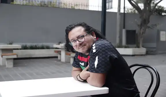 Carlos León Moya: “En esta elección se ha mediocrizado mucho la derecha, sí. Pero también la izquierda”.