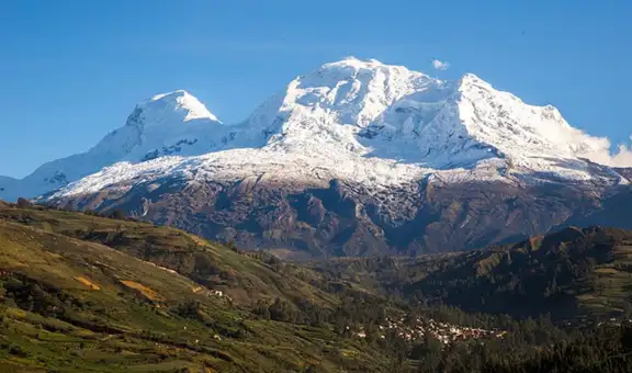 Suspenden actividades turísticas de montaña en toda la Cordillera Blanca en Áncash hasta marzo de 2026 por riesgo glaciar