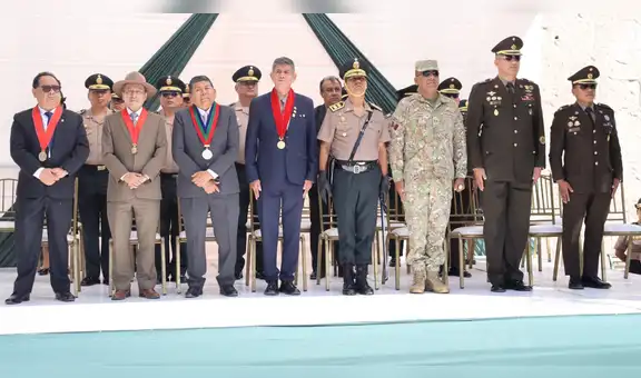 Presidente de la Corte Superior de Justicia de Moquegua participó en ceremonia de reconocimiento al nuevo jefe de la Región Policial