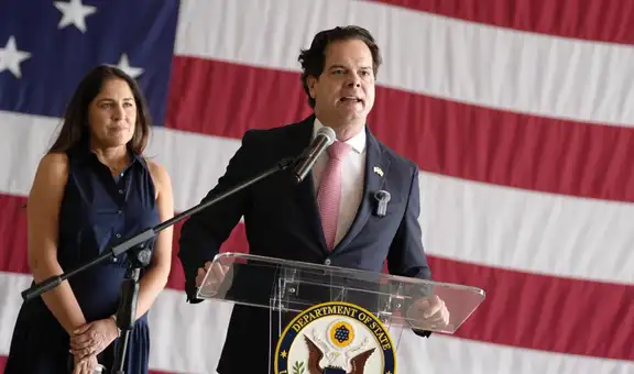 Bernie Navarro, embajador de EEUU, llegó a Perú junto a su esposa peruana: "Comeremos Chifa"