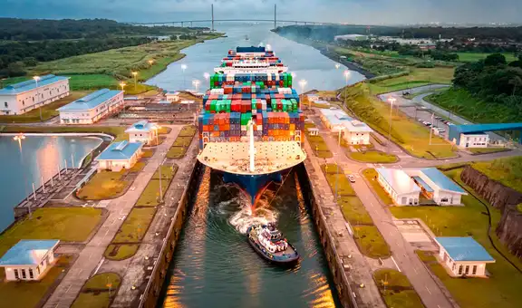 La superpotencia mundial que compite con Estados Unidos recibe duro golpe tras fallo contra concesión portuaria en el Canal de Panamá