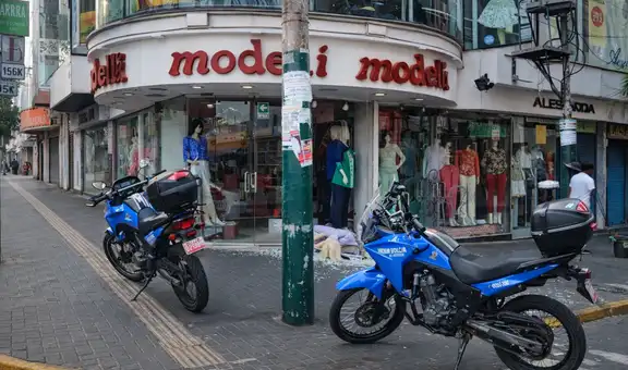 Atacan a balazos una tienda de ropa en Gamarra, ubicada a metros de un puesto policial