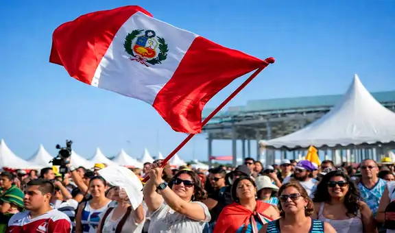 Peruanos residentes en España podrían regularizar su situación migratoria: estos serán los requisitos