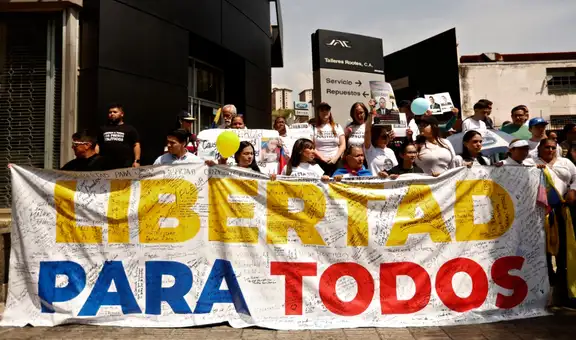 Oposición venezolana reporta excarcelación de menos de 400 presos políticos y exige celeridad al chavismo