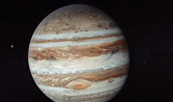 La Antártida puede estar cubierta por hielo de hasta 4 km de espesor, pero no se compara con lo que hay cerca de Júpiter