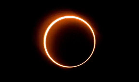 Eclipse solar de “anillo de fuego” en febrero: cuándo, dónde se podrá ver y por qué se llama así