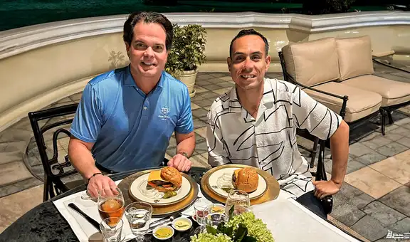 Embajador de EE.UU publica foto con José Jerí y genera reacciones por su mensaje: "Cambiando el menú"