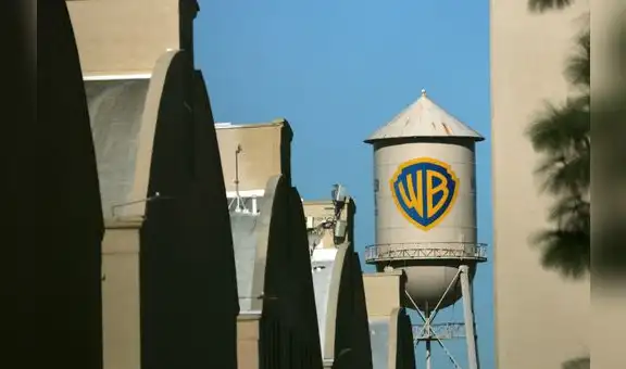 Paramount mejora oferta para adquirir Warner Bros.