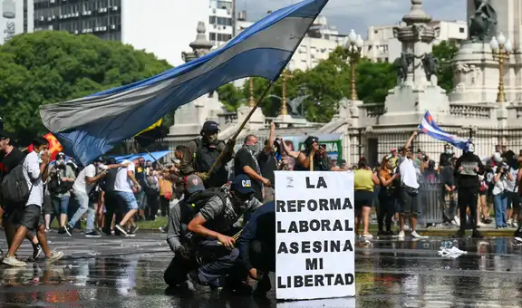 Sindicatos en Argentina protestan contra reforma laboral impulsada por Milei que quita derechos a trabajadores