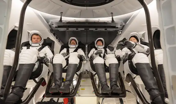 SpaceX y la NASA lanzan juntos la misión Crew-12 con 4 astronautas hacia la Estación Espacial Internacional