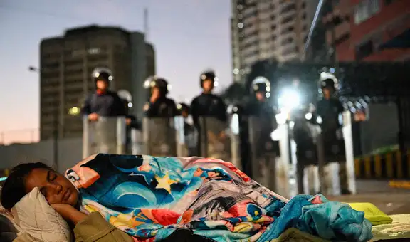 Decenas de familiares de presos políticos en Venezuela inician huelga de hambre tras aplazamiento de ley de amnistía