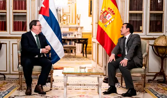 España acordó enviar ayuda humanitaria a Cuba a través de la ONU por "la creciente agresión de Estados Unidos"