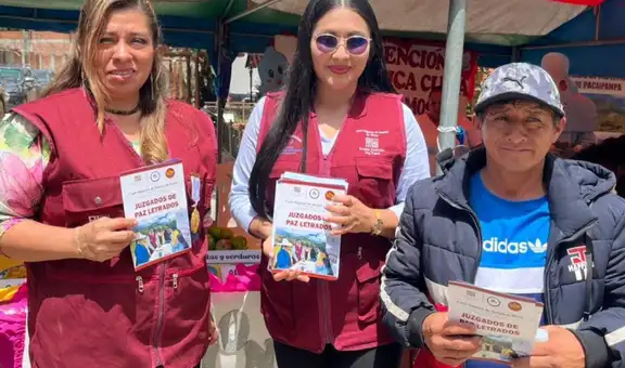 Juzgado de Paz Letrado de Pacaipampa realizó Feria Informativa en la Plaza de Armas