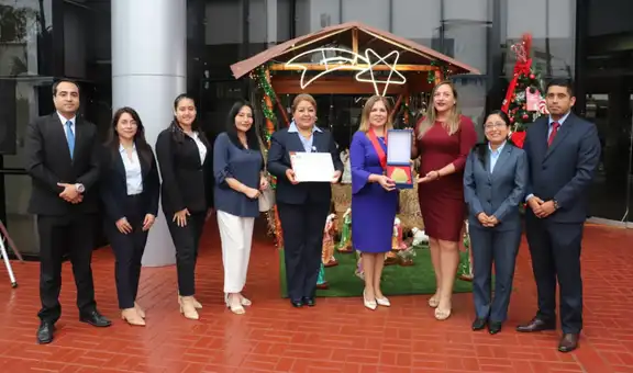 Asociación de Damas y Corte de La Libertad premian a ganadores del concurso de nacimientos y villancicos