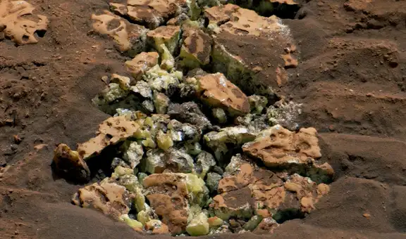 El rover Curiosity de la NASA abrió una roca en Marte y reveló un elemento esencial para la vida