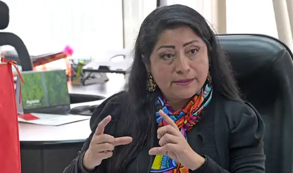 Denisse Miralles renuncia a la PCM a un día de solicitar el voto de confianza al Congreso