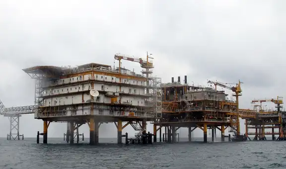 Estados Unidos e Israel bombardean el mayor yacimiento de gas de Irán y desatan riesgo para el suministro energético