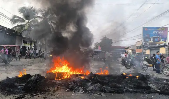 Transportistas acatan paro de 48 horas en Iquitos por alza de precio de combustibles: bloqueos, enfrentamientos y mercados desabastecidos