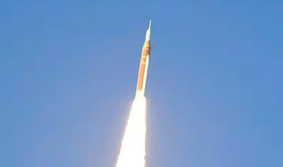 La NASA vuelve a hacer historia: el cohete de la misión Artemis II despegó con éxito rumbo a la Luna