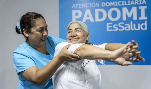 Más de 52.000 adultos mayores reciben atención en casa con apoyo de cuidadores