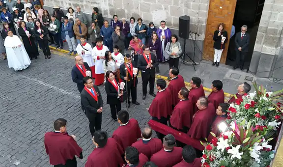 CSJAR sacó en procesión sagrada imagen del Señor de la Sentencia