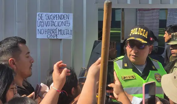 Local de votación en SJM suspende sufragio porque no llegó el material electoral