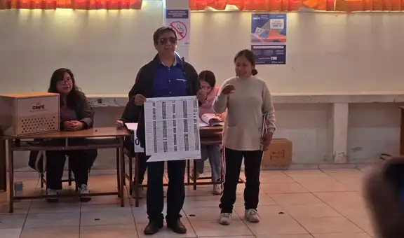 Arequipa instala la primera mesa electoral de todo el Perú, pero ciudadanos invidentes denuncian fallas en las cédulas