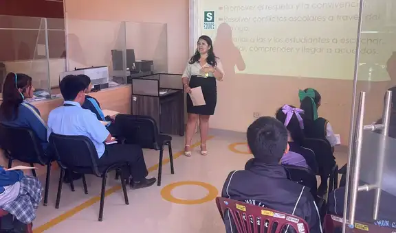 Capacitan a autoridades escolares de Santa para hacer frente a la violencia en las aulas