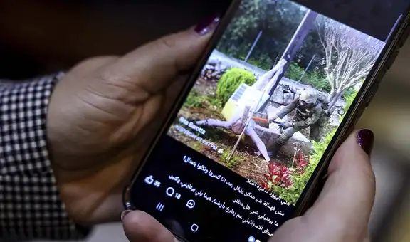 Indignación por fotografía de soldado israelí atacando con un mazo una figura de Jesús en Libano