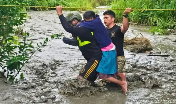Fuertes lluvias destruyen puente y afectan 40 viviendas en Ayacucho: familias quedan incomunicadas